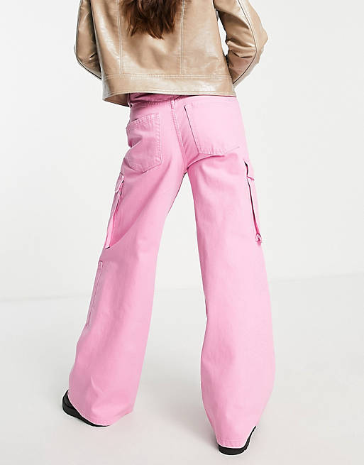  Bershka oversized pocket detail wide leg cargo trouser in pink 