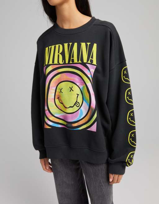 Bershka - Oversized sweatshirt i koksgrå med 'Nirvana'-print