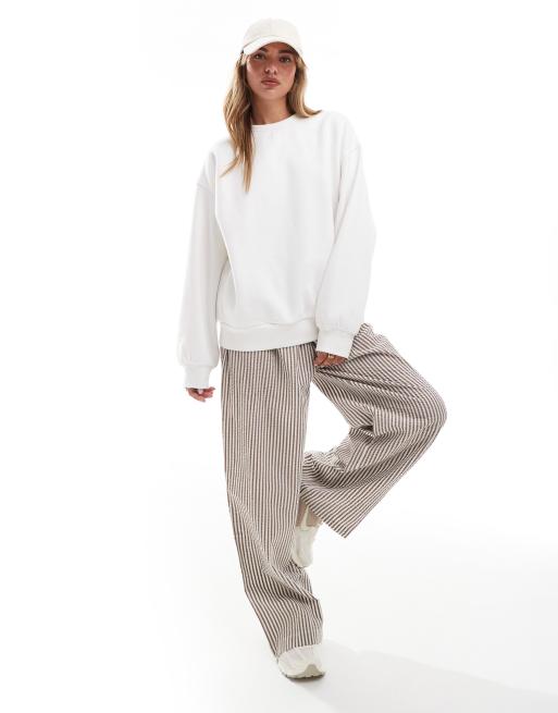 Bershka white sweater hotsell