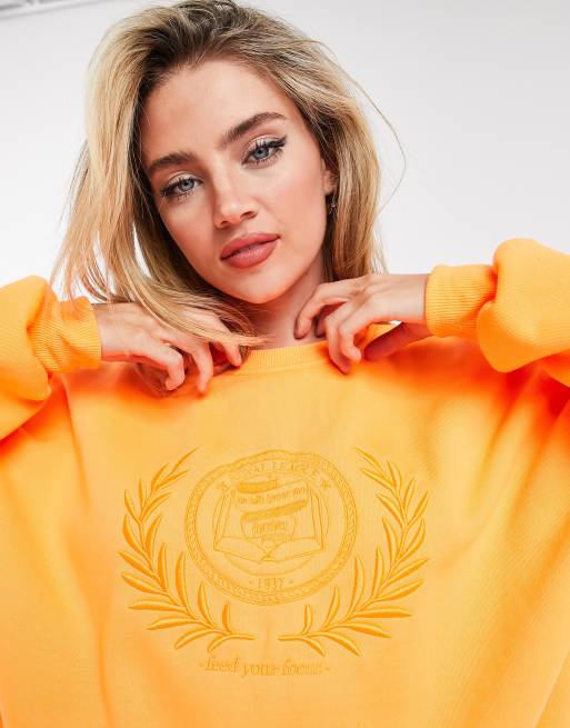 Bershka - Oversized sweatshirt med broderet slogan i orange