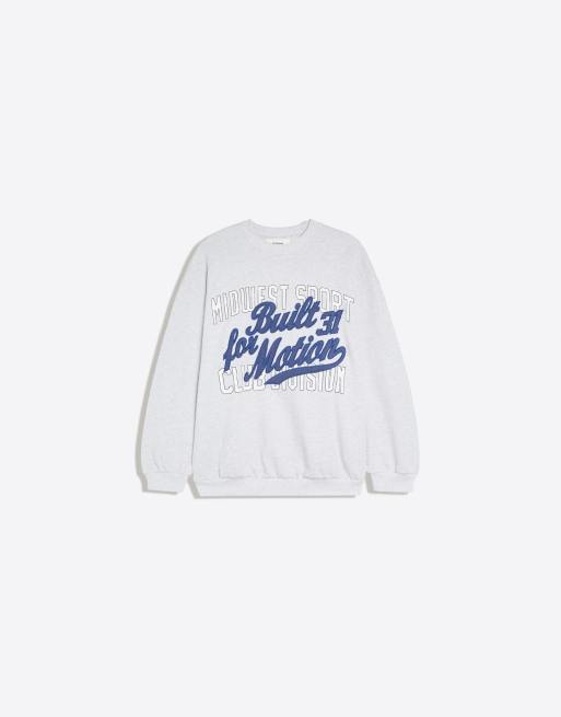 Bershka oversized sweatshirt med rund hals og print i lysegrå, 5 af 5