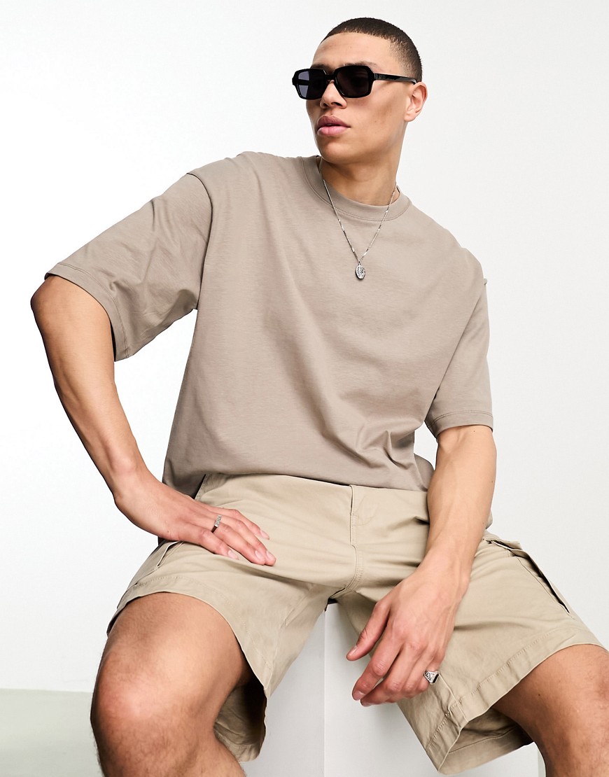 Bershka oversized t-shirt in beige-Neutral