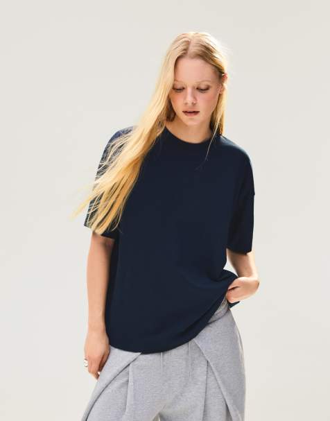 Bershka - Oversized T-shirt met korte mouwen in marineblauw - view 1