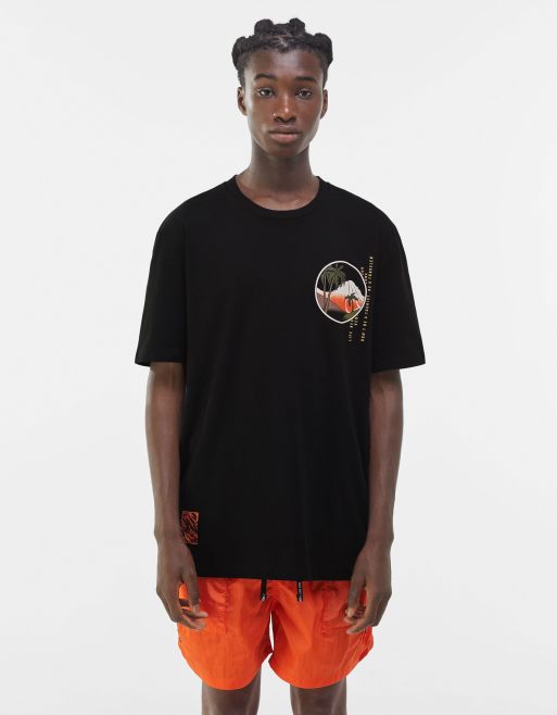 Bershka - Oversized T-shirt met 'Singapore' print op de achterkant in zwart, 2 van 4