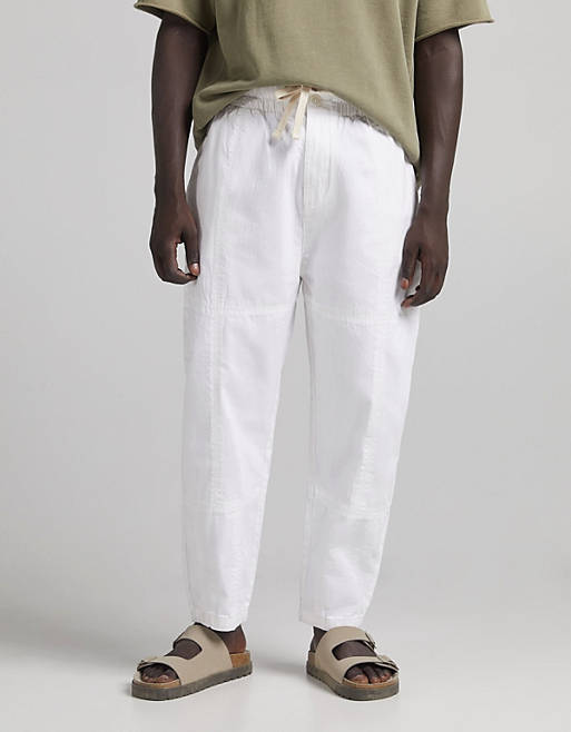 Bershka - Oversized, teksturerede bukser i hvid