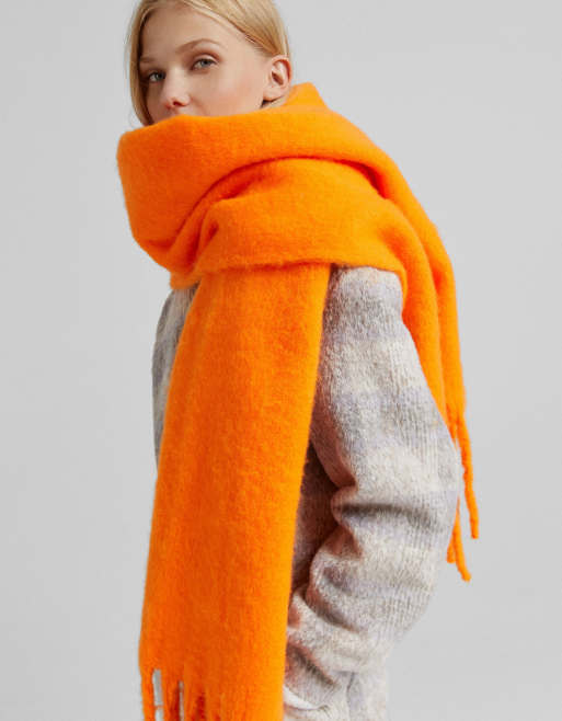 Bershka - Oversized tørklæde i klar orange