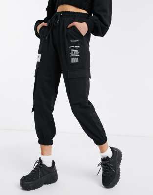 Bershka - Oversized utiliy-joggingbroek in zwart, combi-set | ASOS