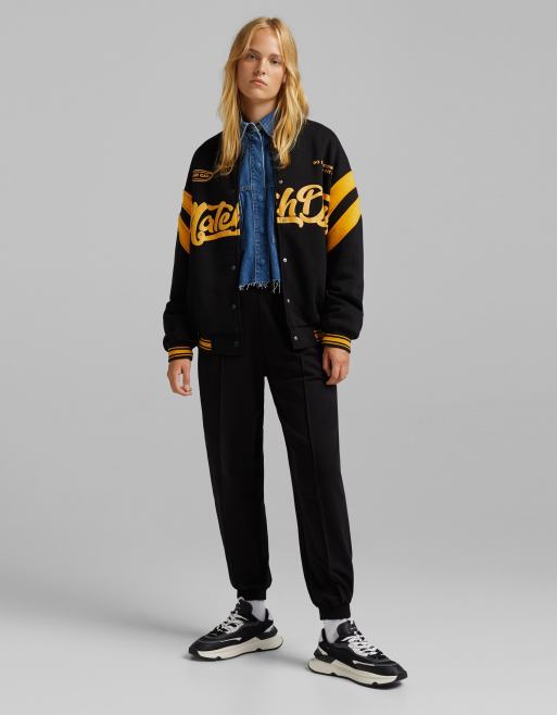 Bershka Oversized varsity bomberjack in zwart ASOS