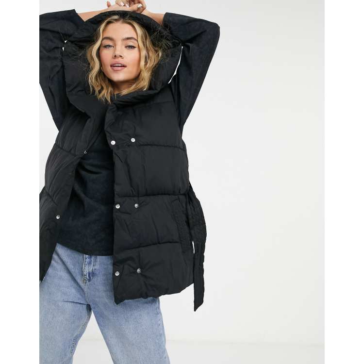 Bershka belted padded puffer jacket with hood best sale in black