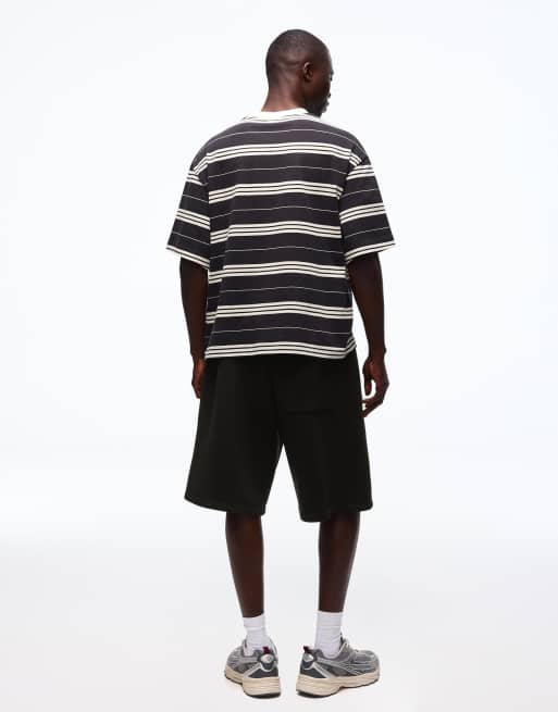 Bershka - Pakke med 2 par oversized hvide shorts med neopreneffekt, 4 af 4