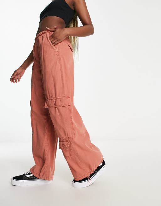 Pantalon cargo rouge bershka new arrivals