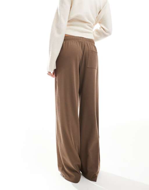 Bershka - Pantalon de jogging ample en maille douce - Marron, 4 de 5