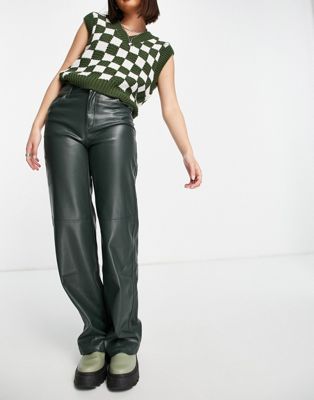 Femme Bershka - Pantalon droit en similicuir - Vert
