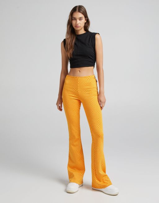 Pantalon orange bershka hot sale