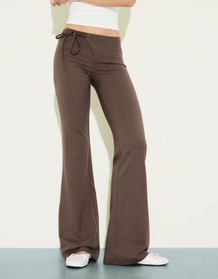 Pantalon évasé à taille basse - Marron 32