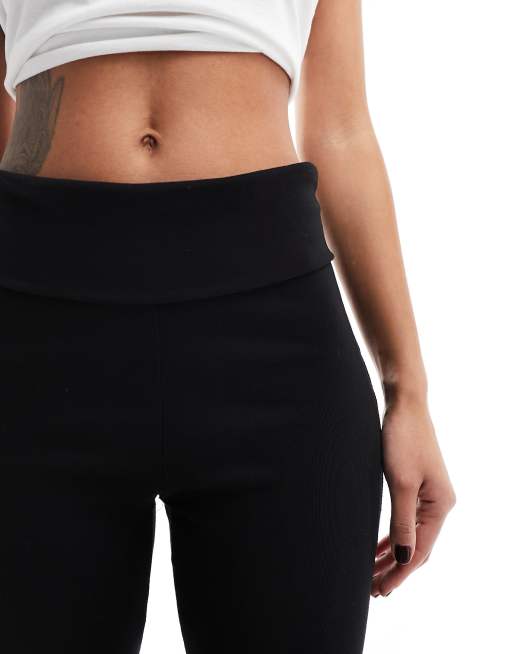 Bershka - Pantalon évasé à taille repliée - Noir, 4 de 5