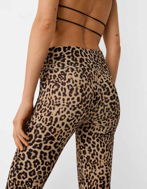 Bershka - Pantalon évasé - Imprimé léopard, 2 de 4