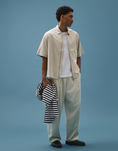 Bershka - Pantalon fluide ultra baggy à pinces - Sable - view 1