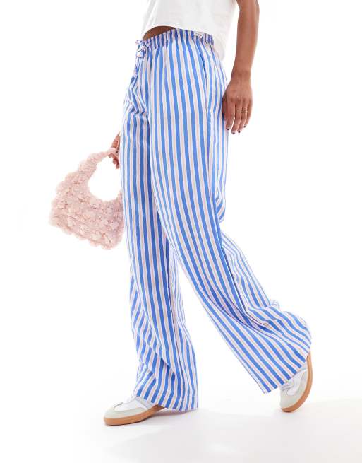 Bershka - Pantalon large rayé aspect lin avec liens à la taille - Bleu et rose 