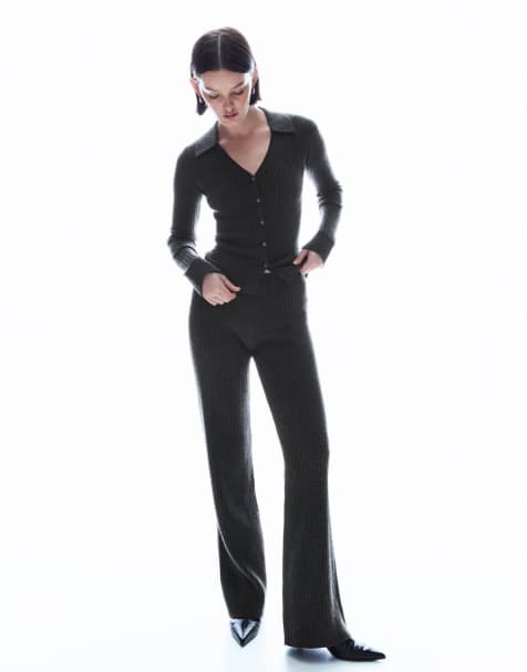 Bershka - Pantaloni a fondo ampio grigi a coste - view 1