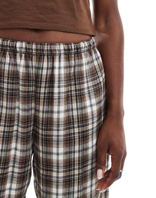 Bershka - Pantaloni a fondo ampio marroni a quadri allacciati in vita, 5 di 5