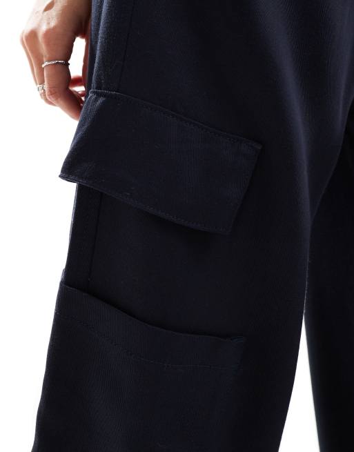 Bershka - Pantaloni cargo a fondo ampio blu navy allacciati in vita, 2 di 5