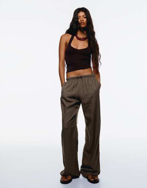 Bershka - Pantaloni in misto lino color sabbia con elastico in vita - view 1