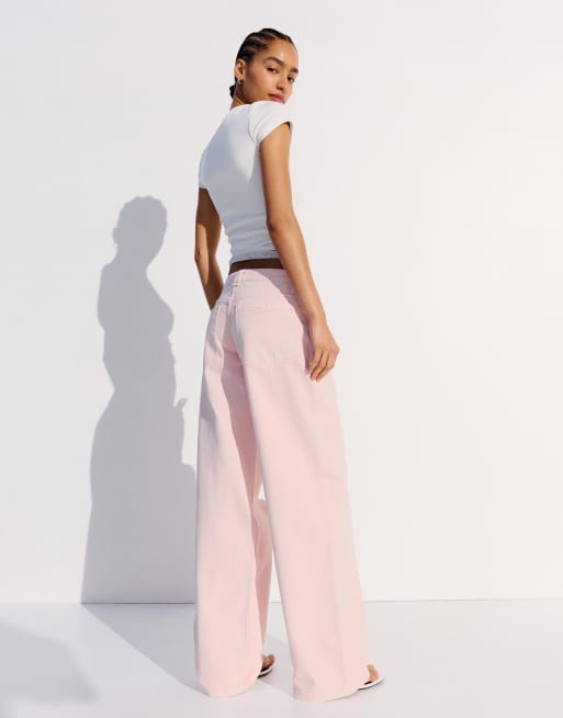 Bershka - Pantaloni rosa slavato con strappi effetto slavato, 3 di 4