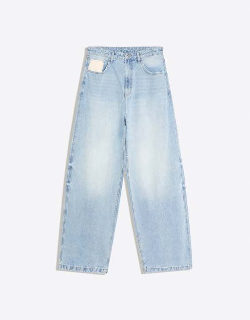 Bershka Patchwork Barrel-Jeans in Hellblau, 5 von 6