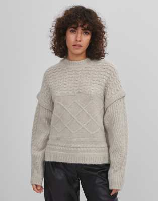 Bershka pattern knitted jumper in beige-Neutral