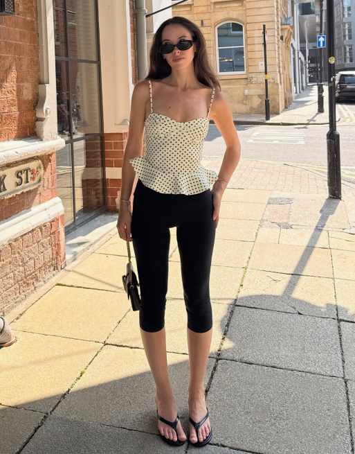 Bershka Peplum corset top in ecru, 4 of 6