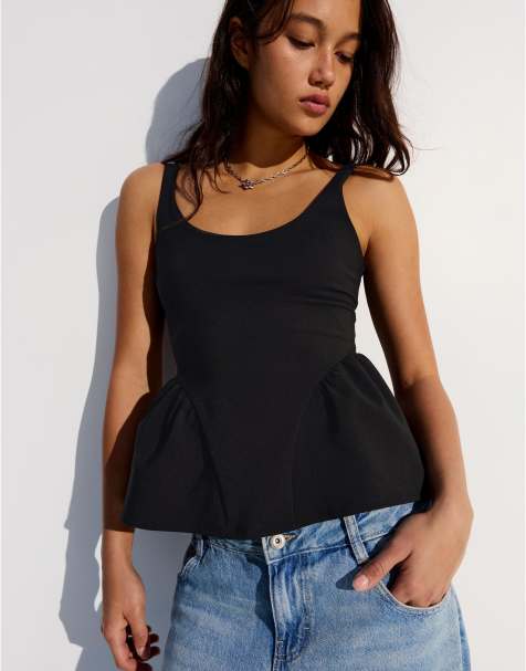 Bershka - Peplum top met bandjes in zwart - view 1