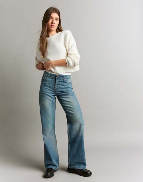Bershka Petite baggy jeans in blue