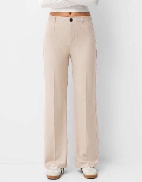 Bershka Petite – Beige, figursydda byxor med vida ben - view 1