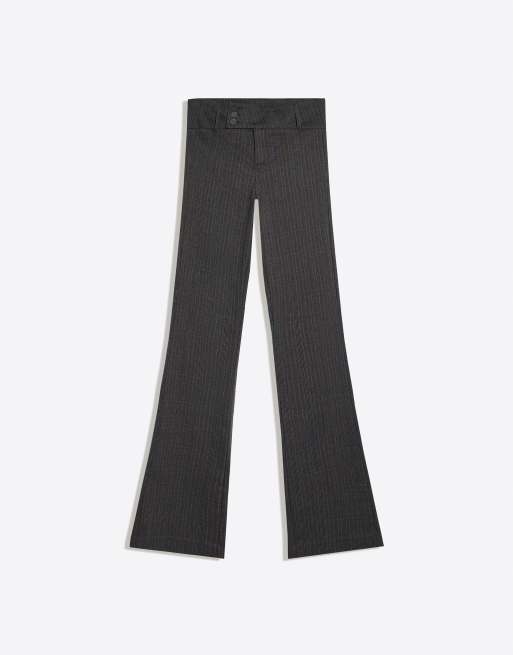 Bershka Petite bengaline flared broek in grijs, 5 van 5