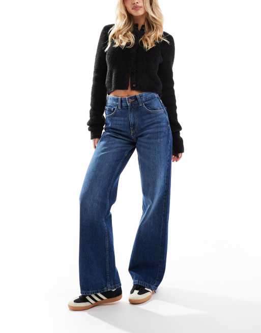 Bershka Petite – Ciemnoniebieskie jeansy z szerokimi nogawkami i wysokim stanem w stylu lat 90.