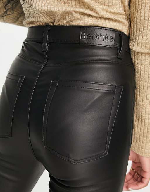 Bershka Petite coated faux leather skinny trouser in black, 4 of 4