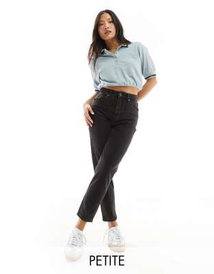 Bershka Petite comfort fit mom jean in black