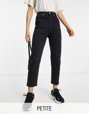 Bershka Petite comfort fit mom jeans in black | ASOS