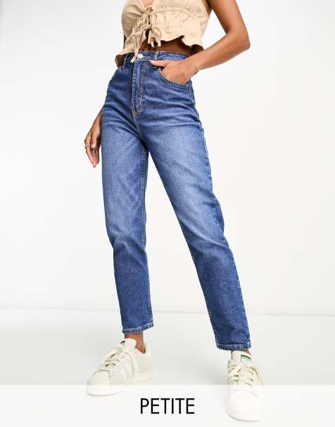 Bershka Petite comfort fit mom jeans in mid blue - view 1