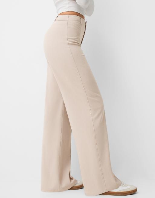 Bershka Petite - Eleganten broek met wijde pijpen in beige, 3 van 3