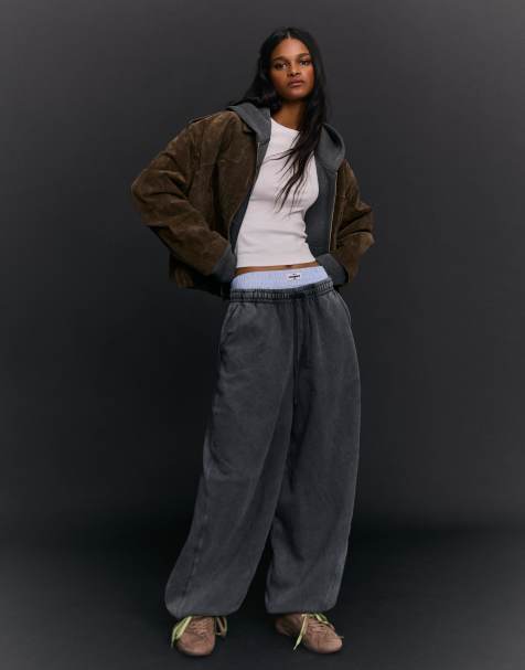 Bershka Petite – Flauschige Barrel-Hose in Dunkelgrau mit Kordelstoppern - view 1