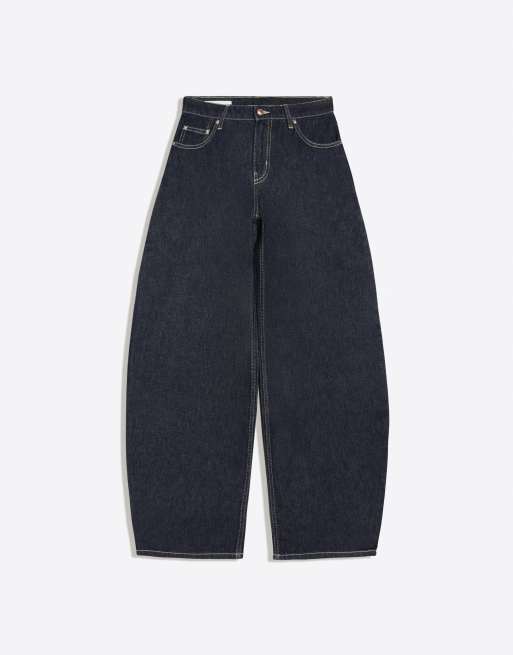 Bershka Petite højtaljede barrel-jeans i blå, 5 af 5