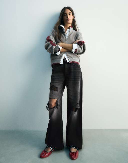 Bershka Petite højtaljede jeans med brede ben og flænger i sort, 2 af 6