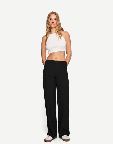 Bershka Petite – Hose in Schwarz mit weitem Bein - view 1