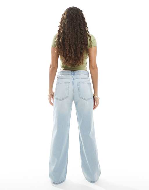 Bershka Petite - Jean ample style années 90 à taille haute - Bleu clair délavé, 3 de 5
