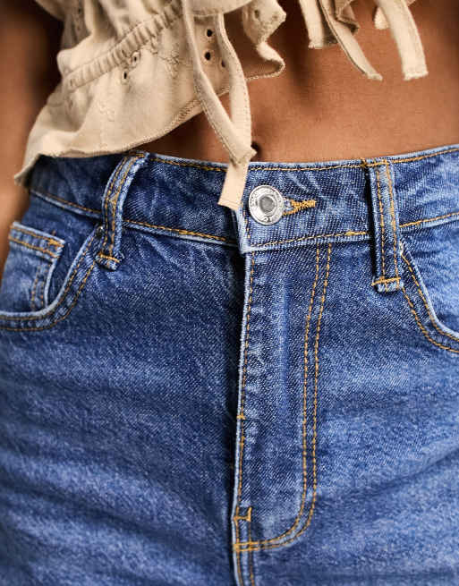 Jean mom discount taille haute bershka