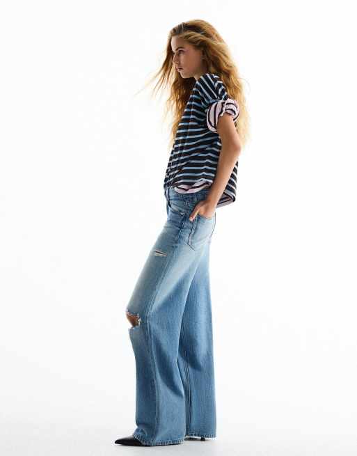 Bershka Petite jeans a vita alta a gamba larga strappati in blu chiaro, 5 di 6