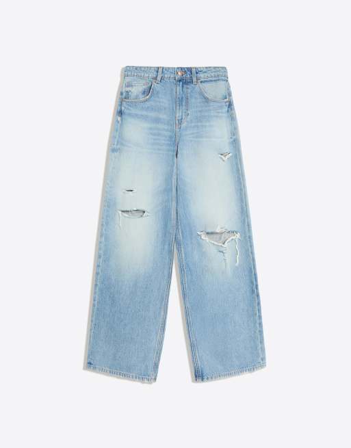 Bershka Petite jeans med hög midja, vida ben och revor i ljusblått, 6 av 6