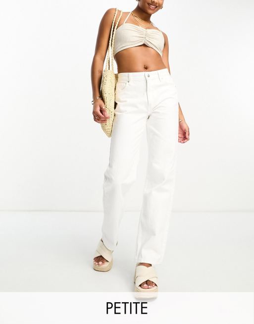 Bershka Petite - Jeans met rechte pijpen in wit